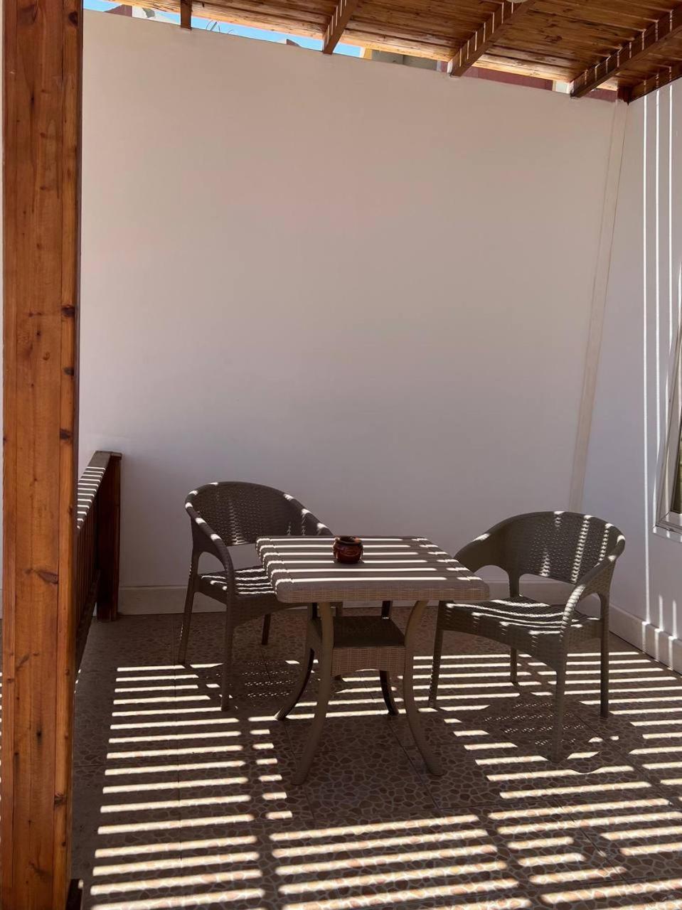 Serafy City Center Hostel And Pool For Foreigners Adults Only Hurghada Bilik gambar